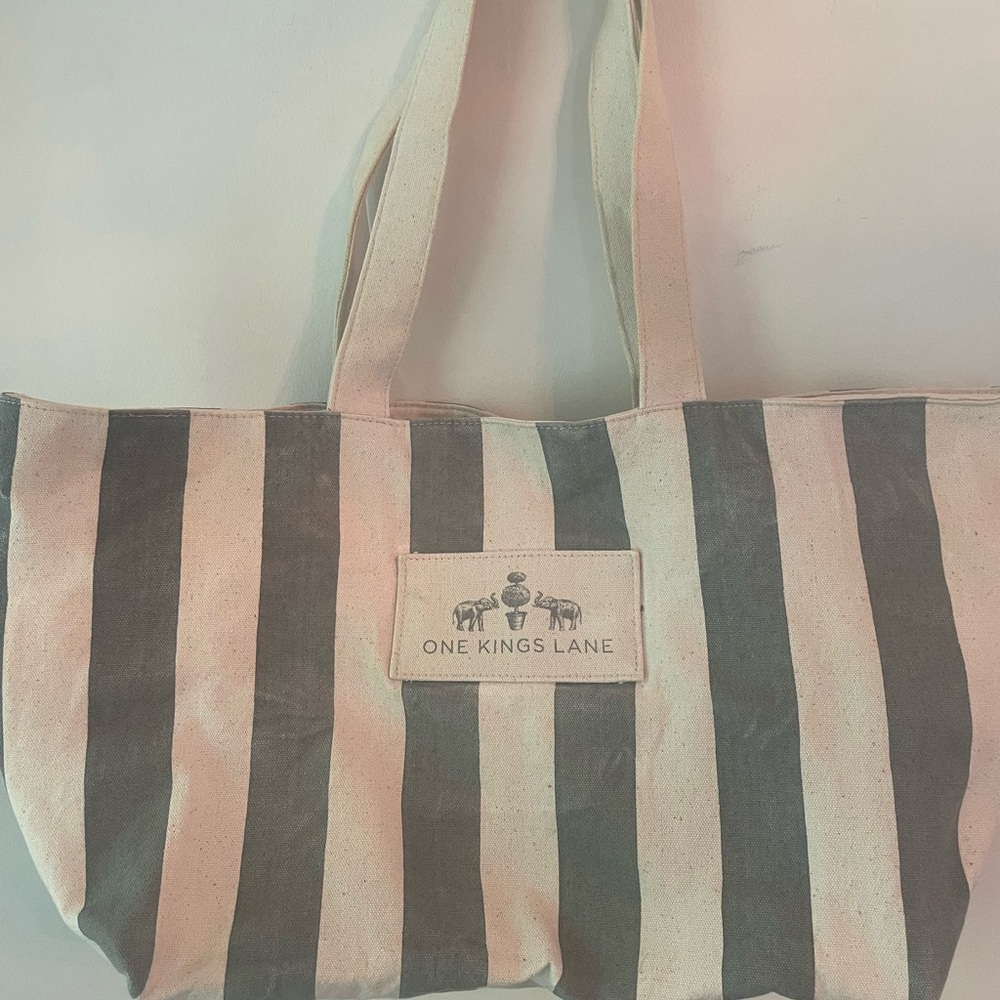 Striped Tote Bag - Cream and Gray